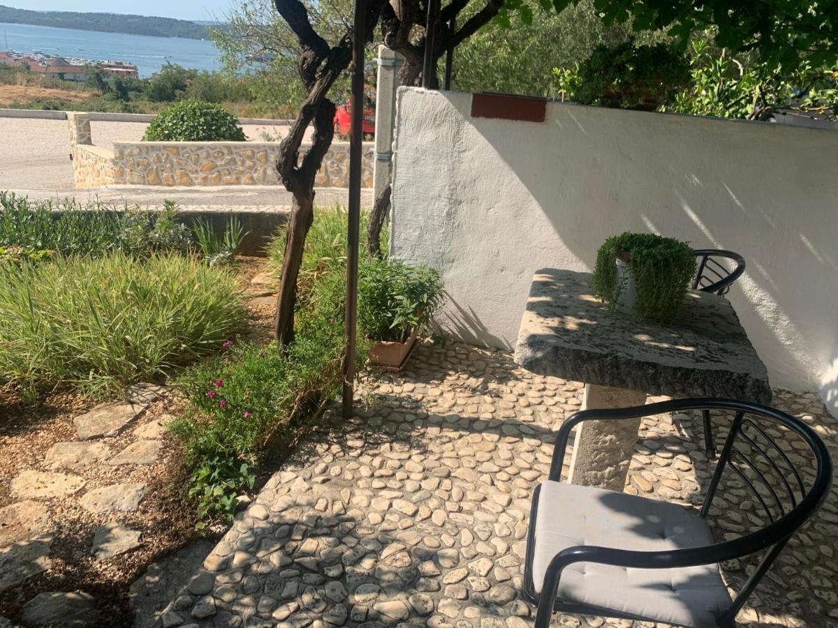 Apartments Villa Bella Vista Seget Трогир Экстерьер фото