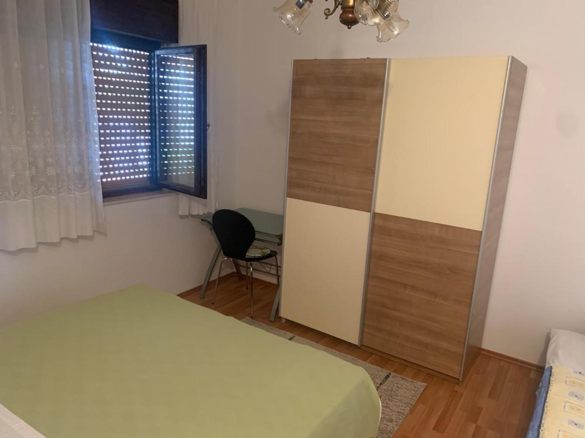 Apartments Villa Bella Vista Seget Трогир Экстерьер фото
