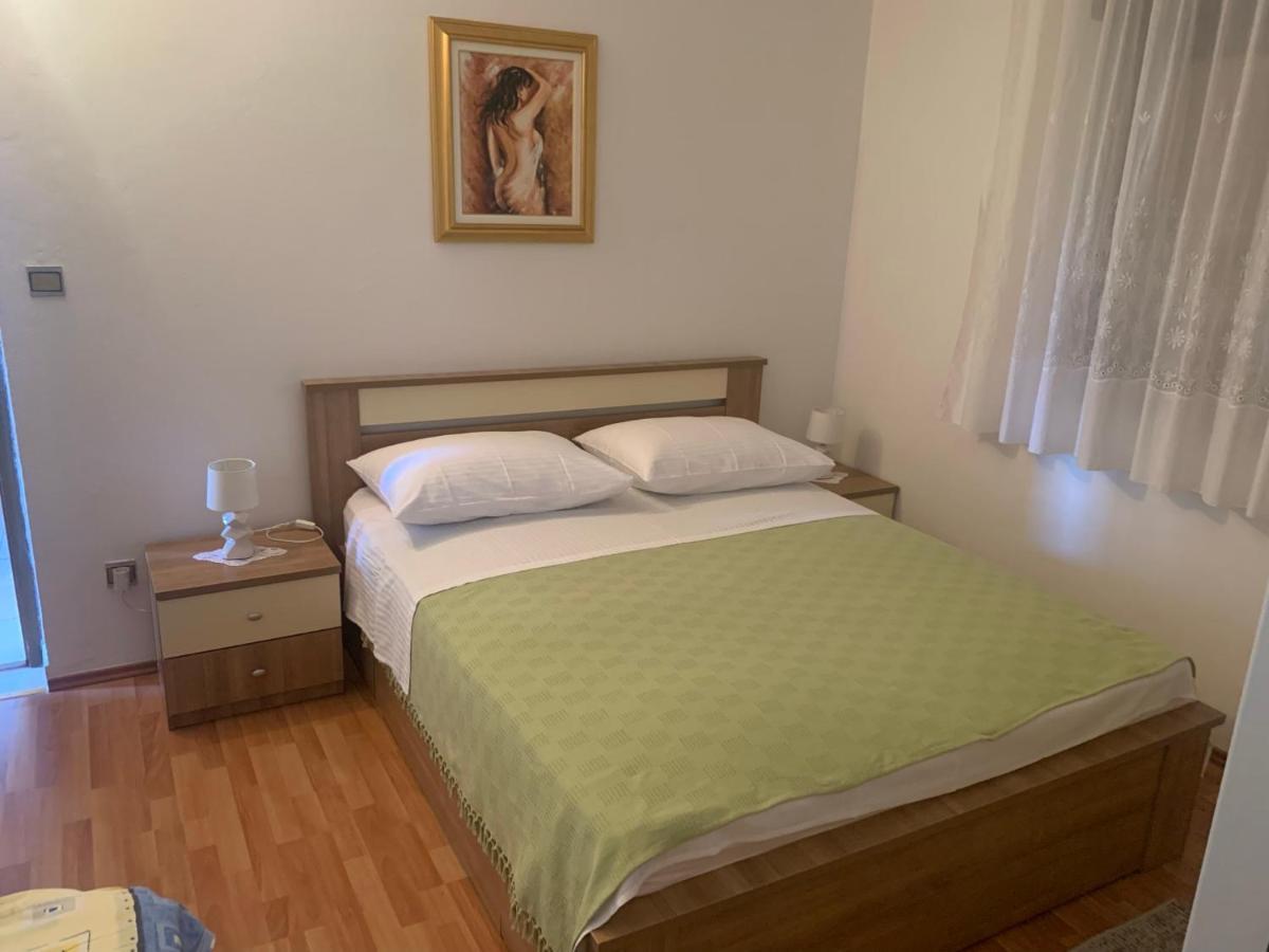 Apartments Villa Bella Vista Seget Трогир Экстерьер фото