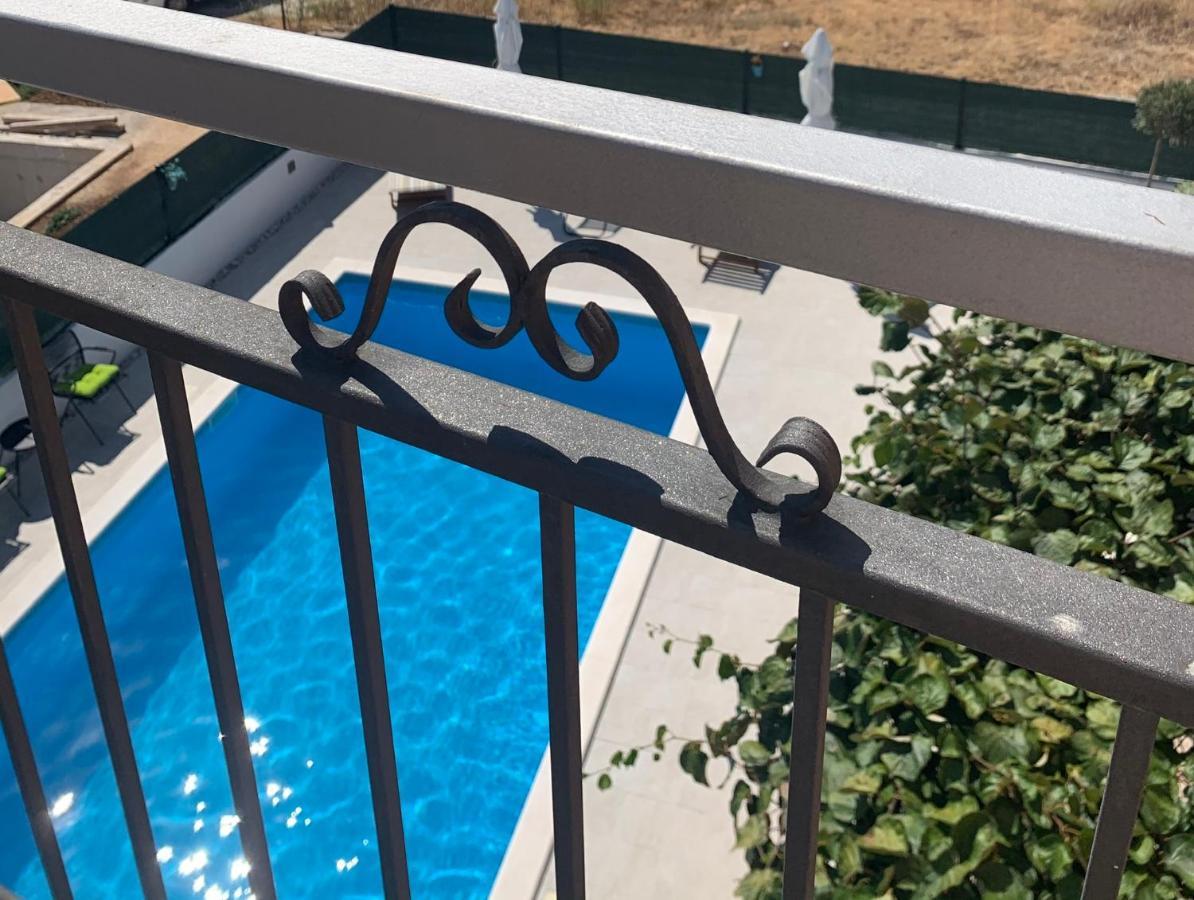 Apartments Villa Bella Vista Seget Трогир Экстерьер фото