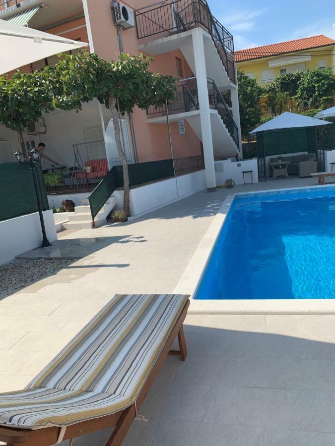 Apartments Villa Bella Vista Seget Трогир Экстерьер фото
